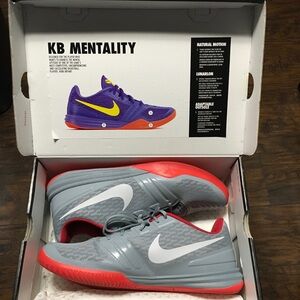 Like New Nike KB Mentality Basketball Sneaker